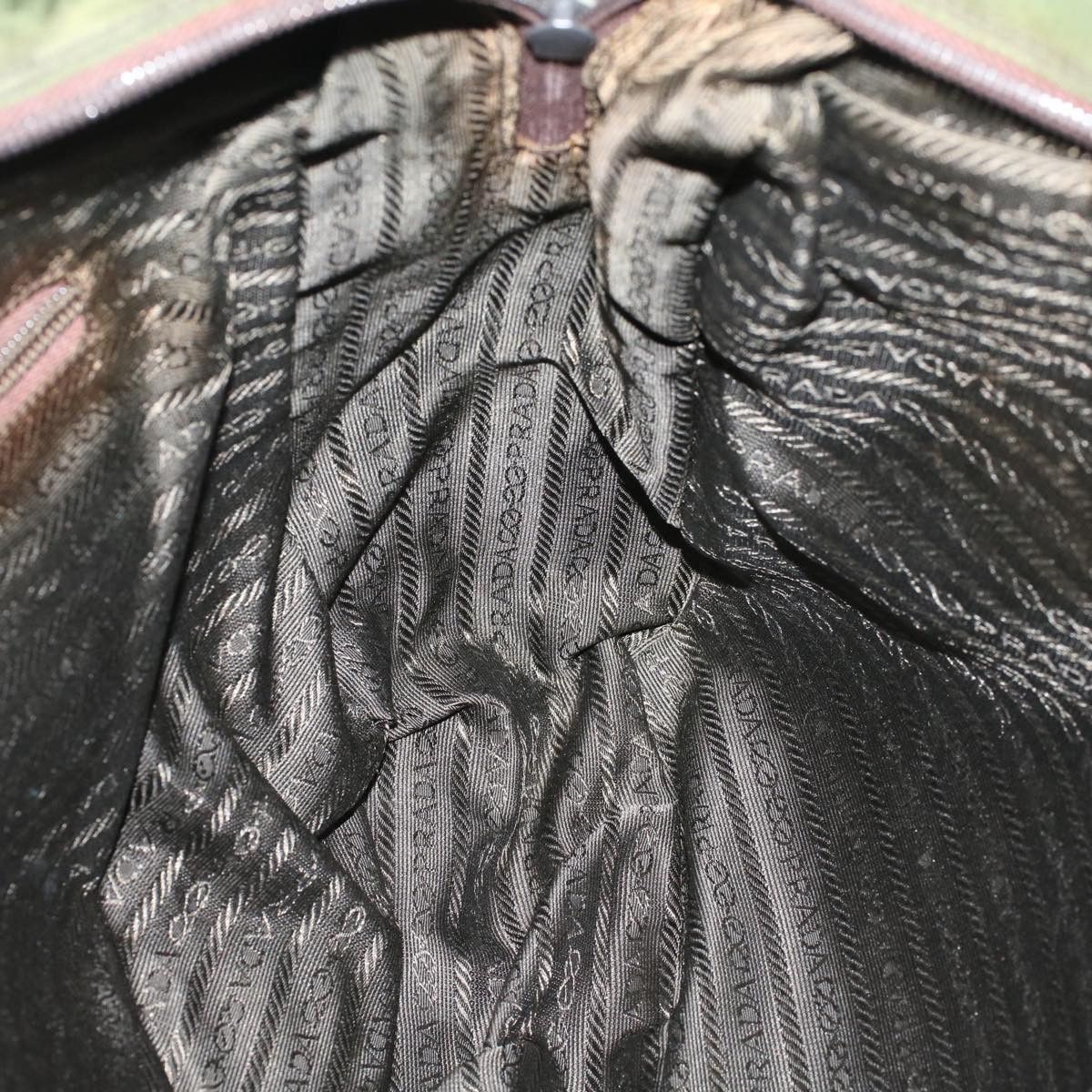 Prada Green Synthetic Handbag (Pre-Owned) Size ONE SIZE - 20 Thumbnail