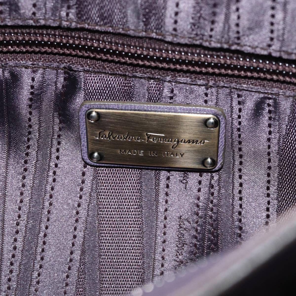 Salvatore Ferragamo Gancini Purple Leather Handbag (Pre-Owned) Size ONE SIZE - 7 Thumbnail