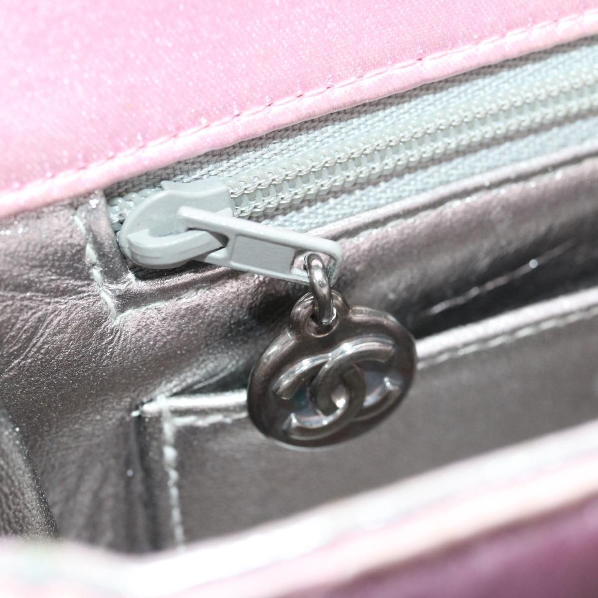 Chanel Sac À Rabat Pink Silk Handbag (Pre-Owned) Size ONE SIZE - 16 Thumbnail