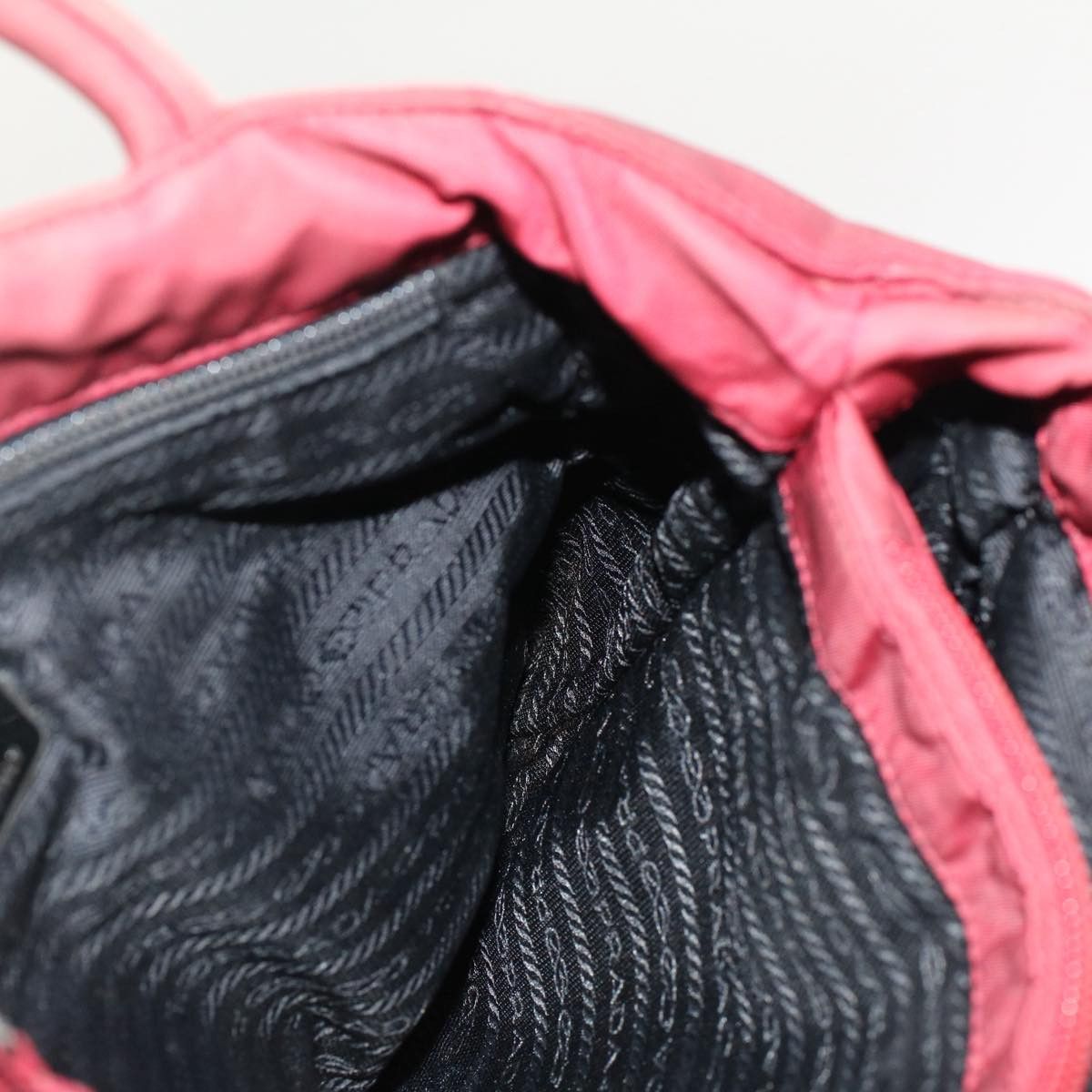 Prada Tessuto Red Synthetic Handbag (Pre-Owned) Size ONE SIZE - 20 Thumbnail