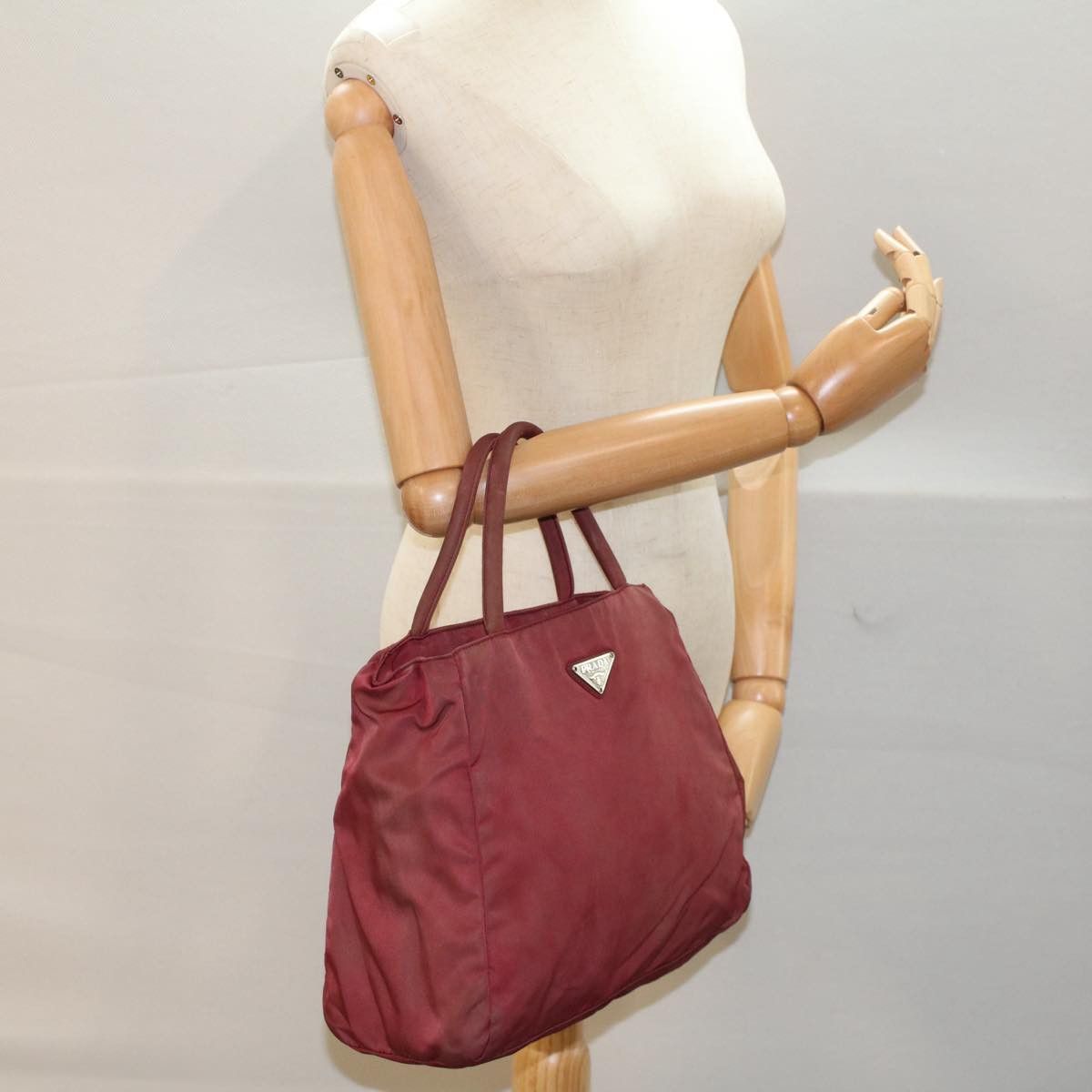 Prada Tessuto Red Synthetic Handbag (Pre-Owned) Size ONE SIZE - 7 Thumbnail