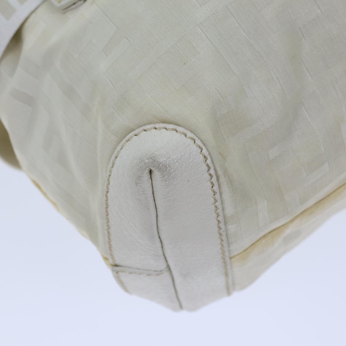 Fendi Zucca White Canvas Handbag (Pre-Owned) Size ONE SIZE - 15 Thumbnail