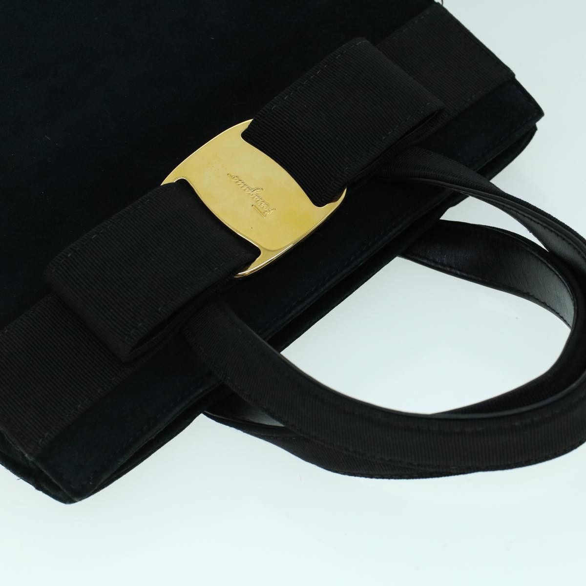 Salvatore Ferragamo Vara Black Suede Handbag (Pre-Owned) Size ONE SIZE - 4 Thumbnail