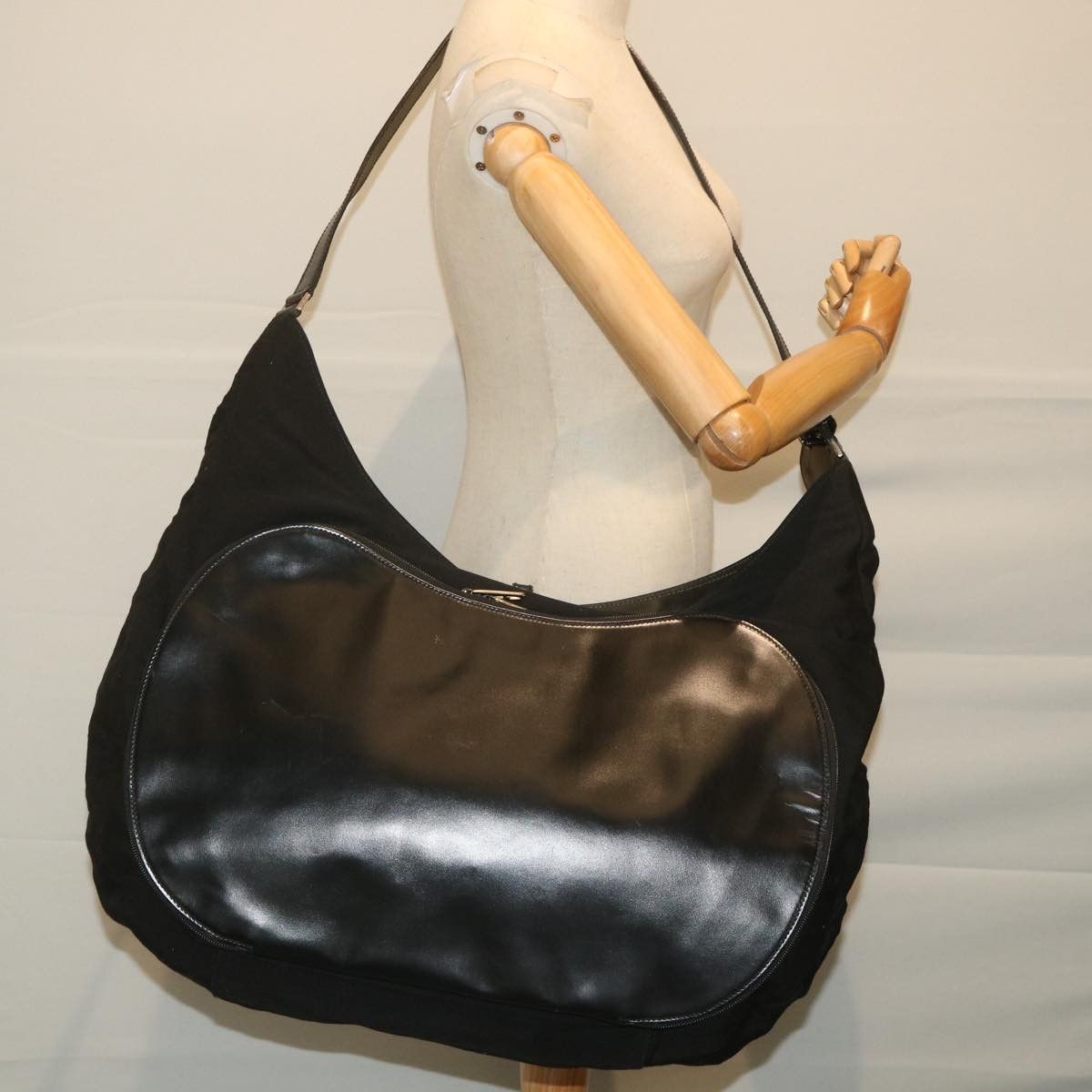 Gucci Black Canvas Shoulder Bag (Pre-Owned) Size ONE SIZE - 7 Thumbnail