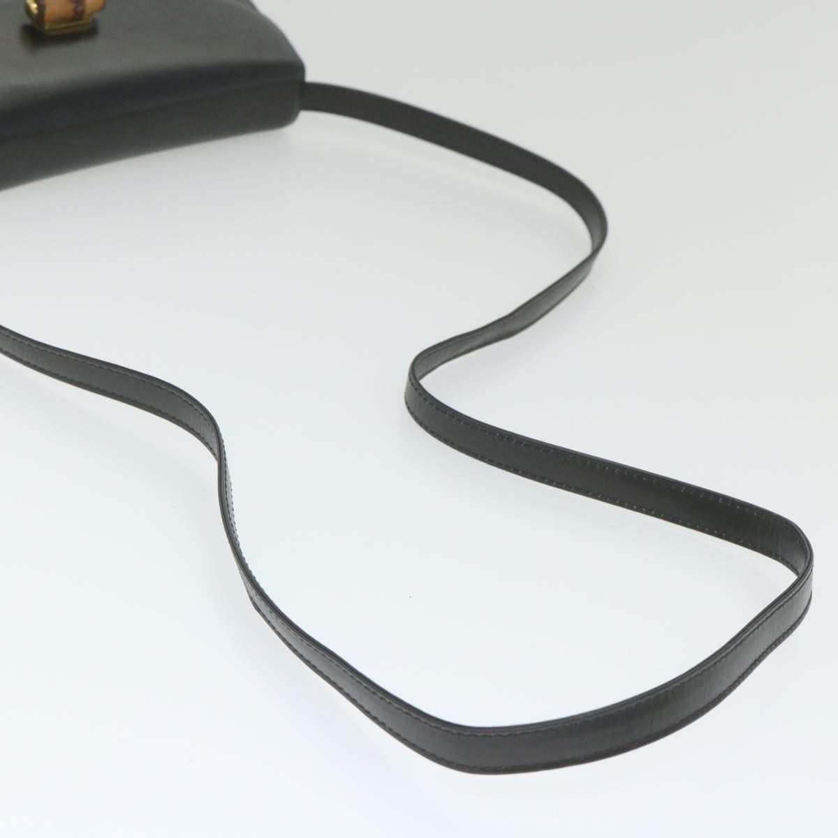 Gucci Bamboo Black Leather Shoulder Bag (Pre-Owned) Size ONE SIZE - 8 Thumbnail