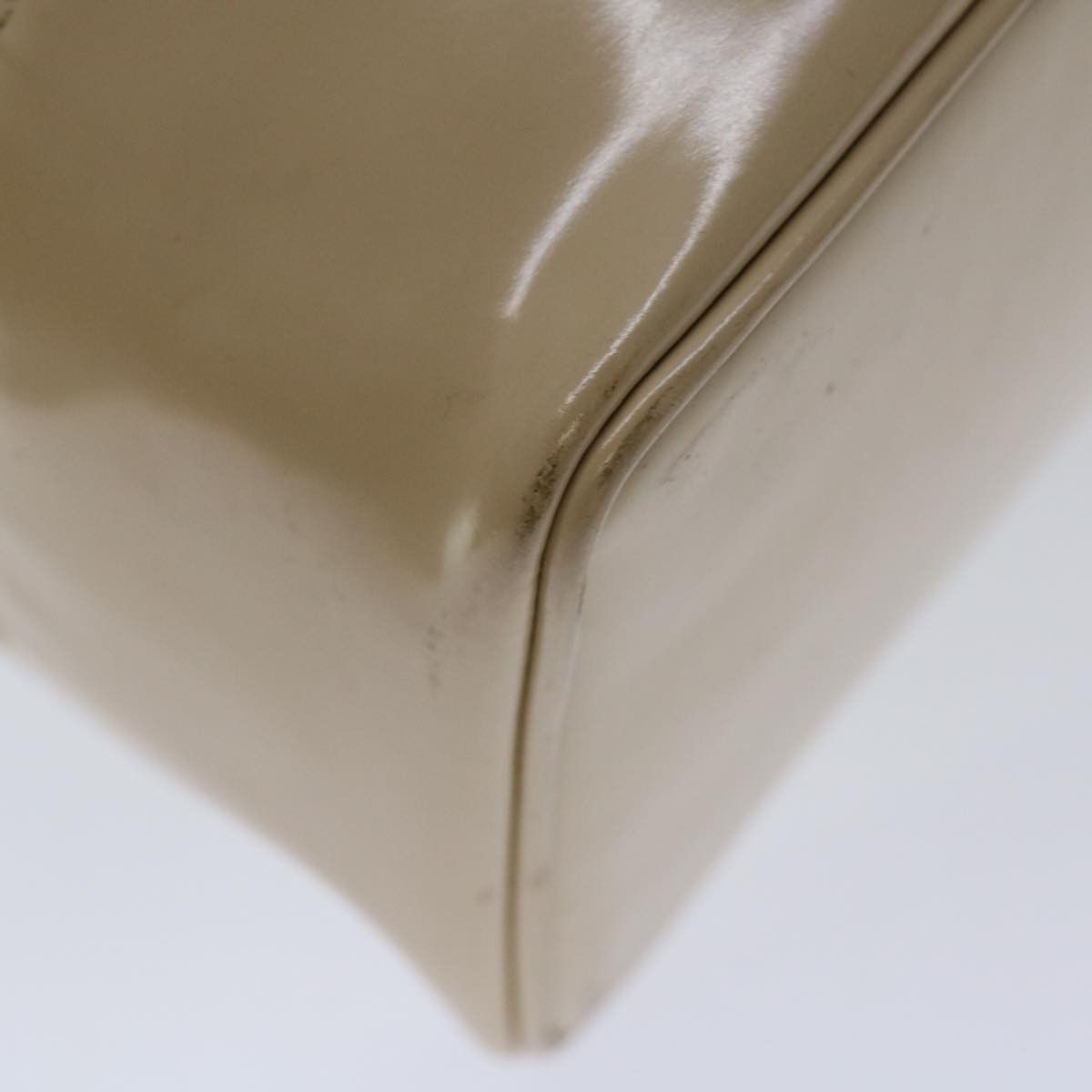Gucci Vanity Ecru Patent Leather Clutch Bag (Pre-Owned) Size ONE SIZE - 13 Thumbnail