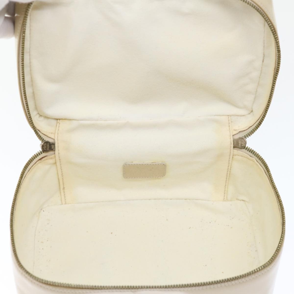 Gucci Vanity Ecru Patent Leather Clutch Bag (Pre-Owned) Size ONE SIZE - 5 Thumbnail