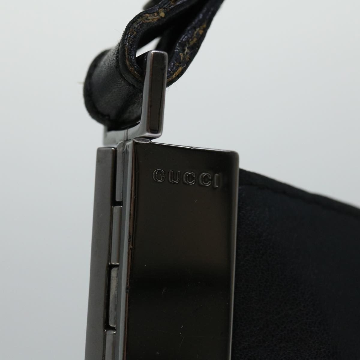 Gucci Elizabeth Black Leather Shoulder Bag (Pre-Owned) Size ONE SIZE - 12 Thumbnail