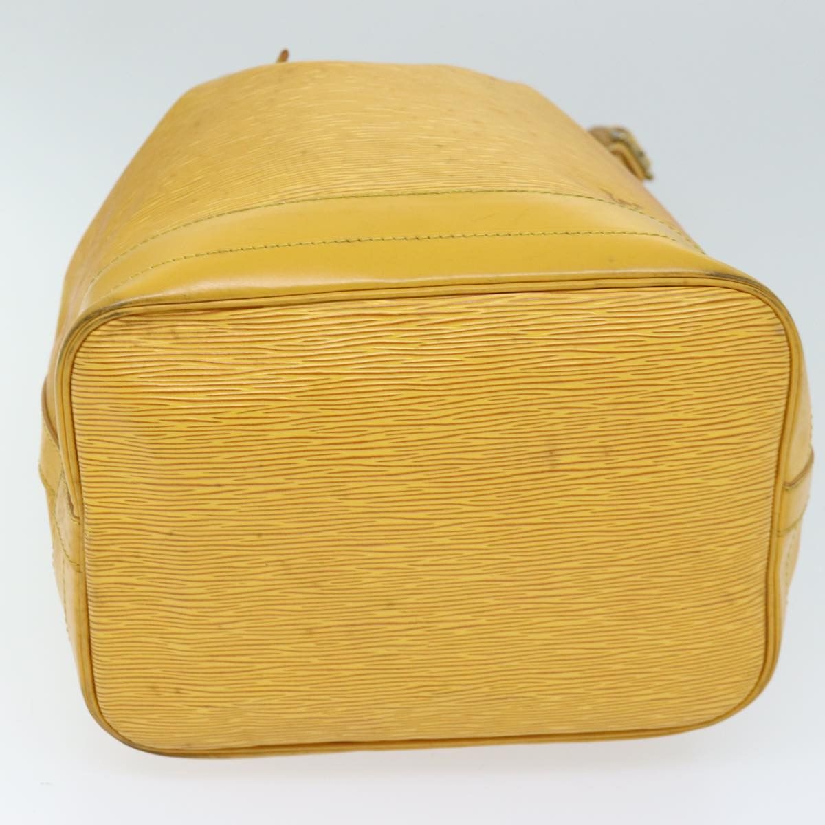 Louis Vuitton Noé Yellow Leather Shoulder Bag (Pre-Owned) Size ONE SIZE - 3 Thumbnail