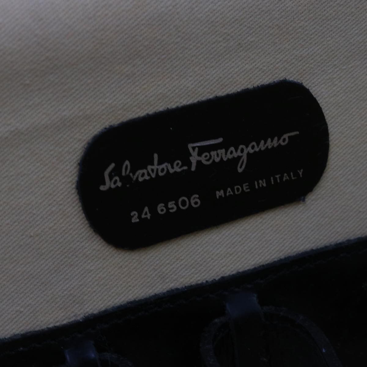 Salvatore Ferragamo Black Leather Handbag (Pre-Owned) Size ONE SIZE - 6 Thumbnail