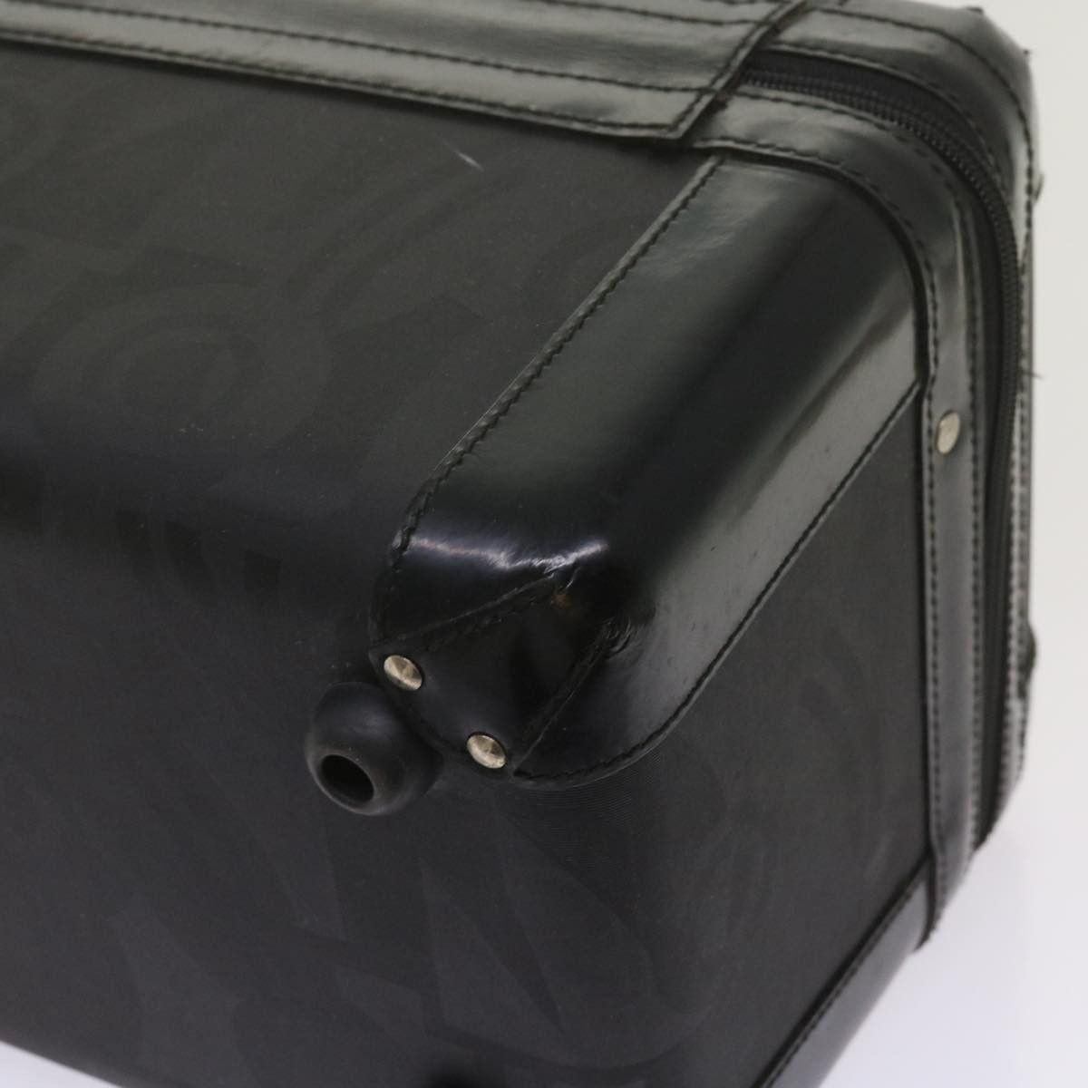 Salvatore Ferragamo Black Leather Handbag (Pre-Owned) Size ONE SIZE - 18 Thumbnail