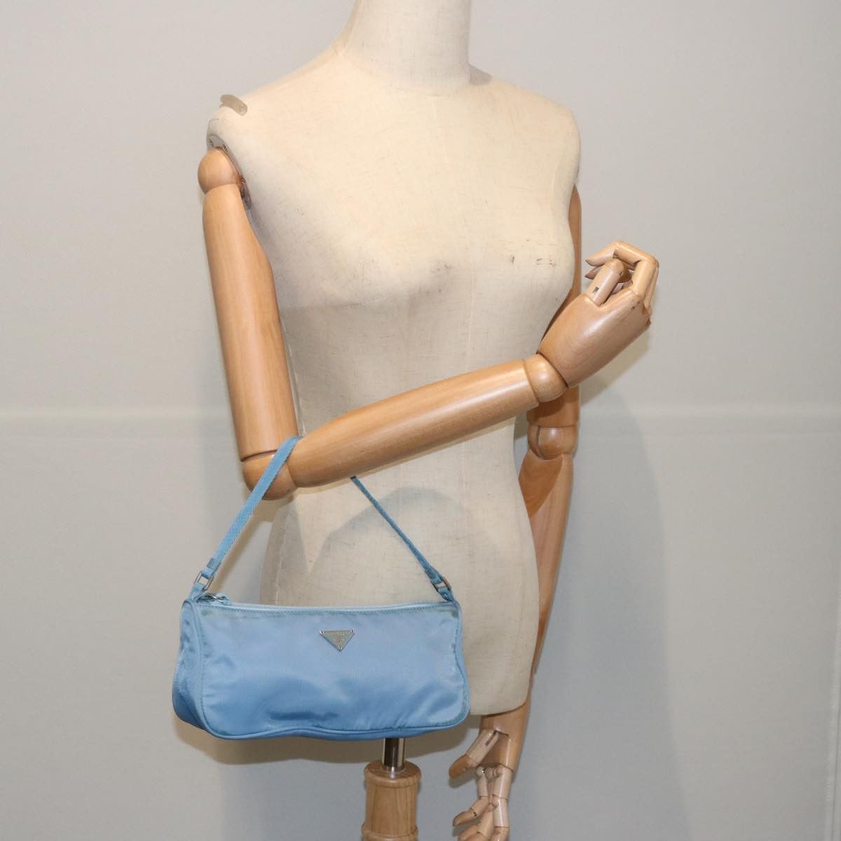 Prada Blue Synthetic Handbag (Pre-Owned) Size ONE SIZE - 7 Thumbnail