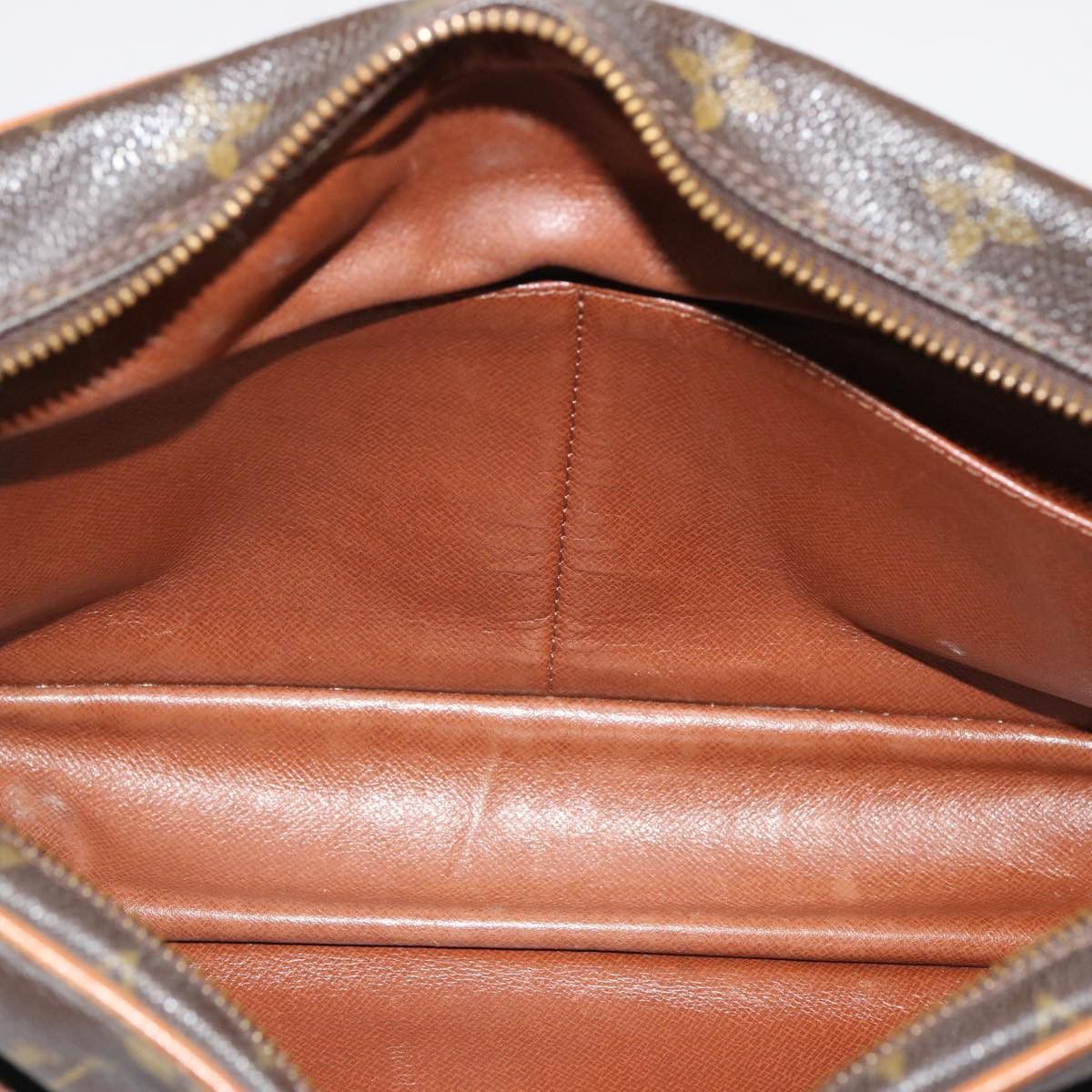 Louis Vuitton Compiegne 28 Brown Canvas Clutch Bag (Pre-Owned) Size ONE SIZE - 5 Thumbnail