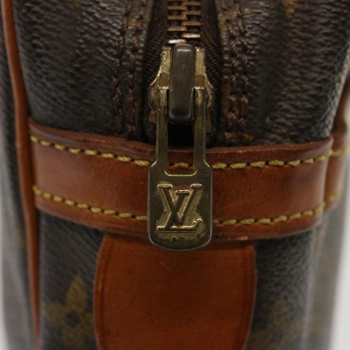 Louis Vuitton Compiegne 28 Brown Canvas Clutch Bag (Pre-Owned) Size ONE SIZE - 18 Thumbnail