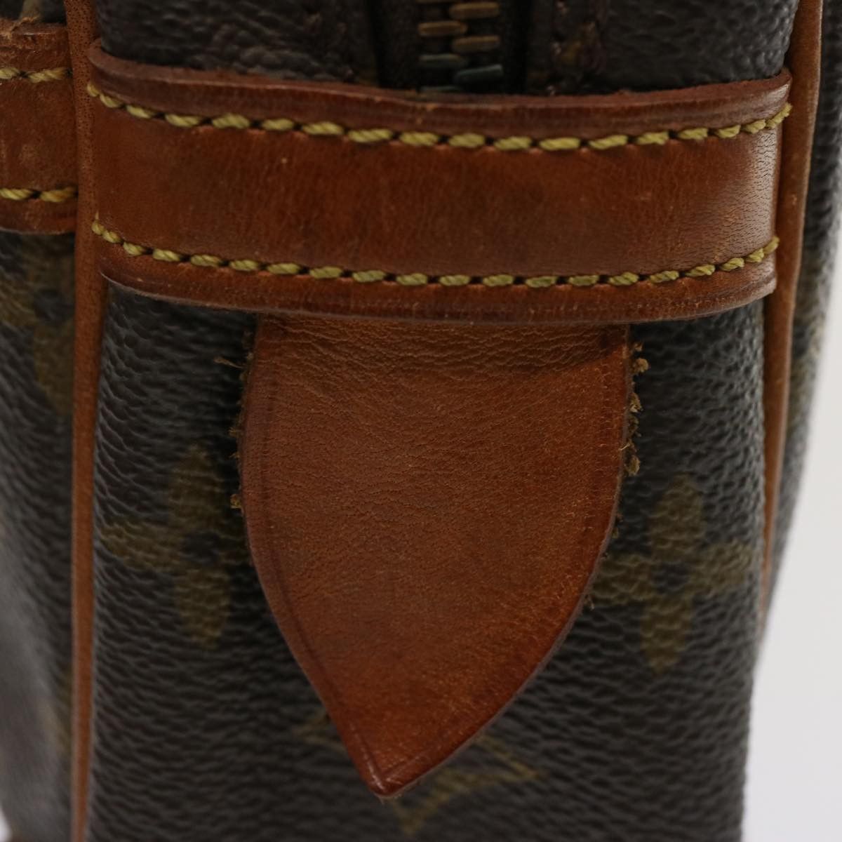 Louis Vuitton Compiegne 28 Brown Canvas Clutch Bag (Pre-Owned) Size ONE SIZE - 17 Thumbnail