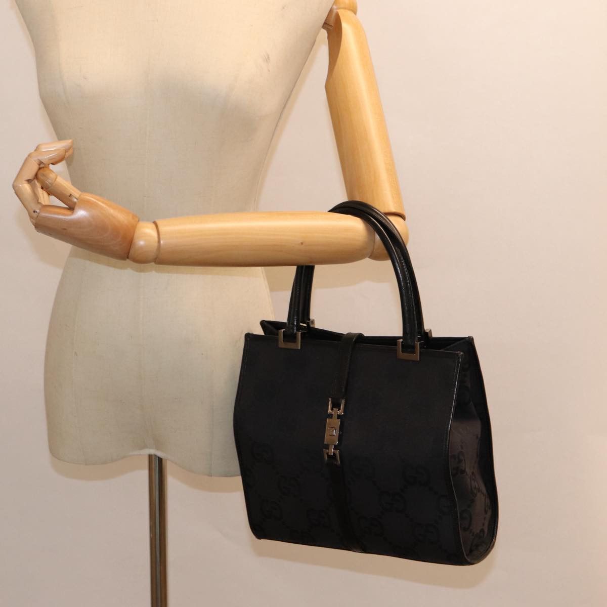 Gucci Gg Canvas Black Canvas Handbag (Pre-Owned) Size ONE SIZE - 8 Thumbnail
