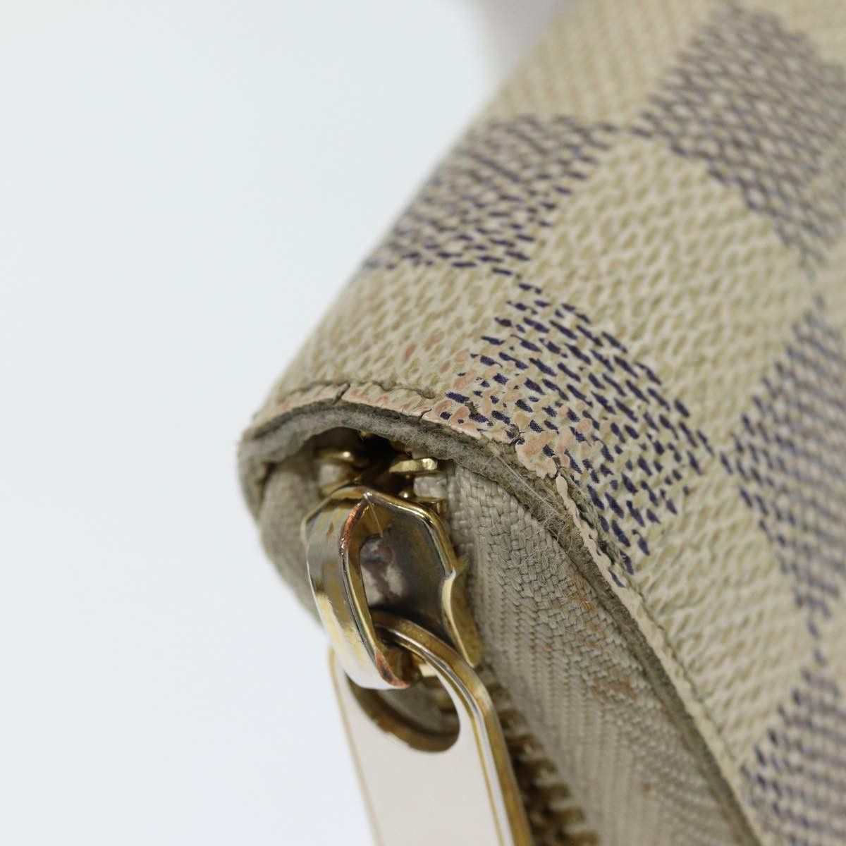 Louis Vuitton Portefeuille Zippy White Canvas Wallet (Pre-Owned) Size ONE SIZE - 14 Thumbnail