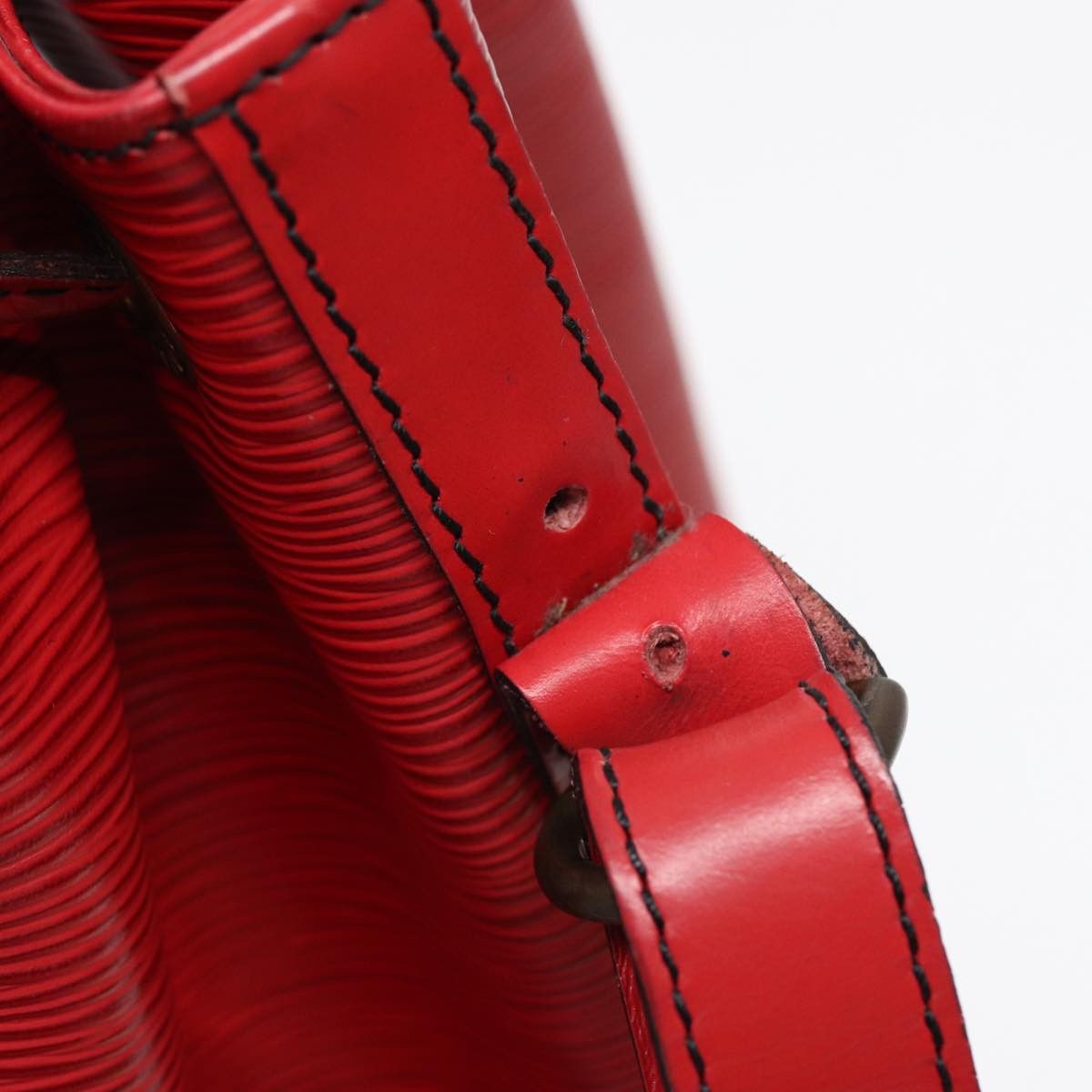 Louis Vuitton Noé Red Leather Shoulder Bag (Pre-Owned) Size ONE SIZE - 19 Thumbnail