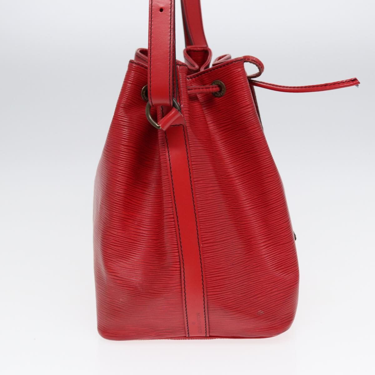 Louis Vuitton Noé Red Leather Shoulder Bag (Pre-Owned) Size ONE SIZE - 10 Thumbnail