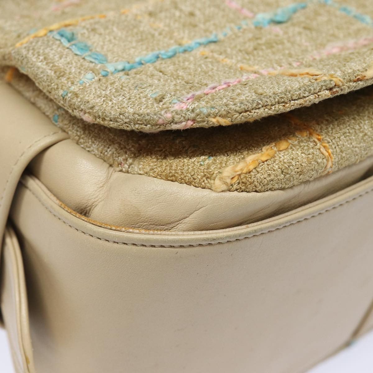 Chanel Single Flap Beige Wool Shoulder Bag (Pre-Owned) Size ONE SIZE - 17 Thumbnail