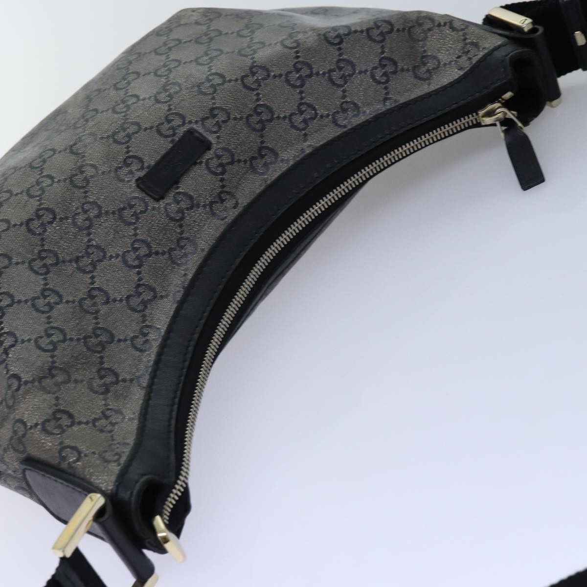 Gucci Gg Crystal Black Canvas Shoulder Bag (Pre-Owned) Size ONE SIZE - 4 Thumbnail