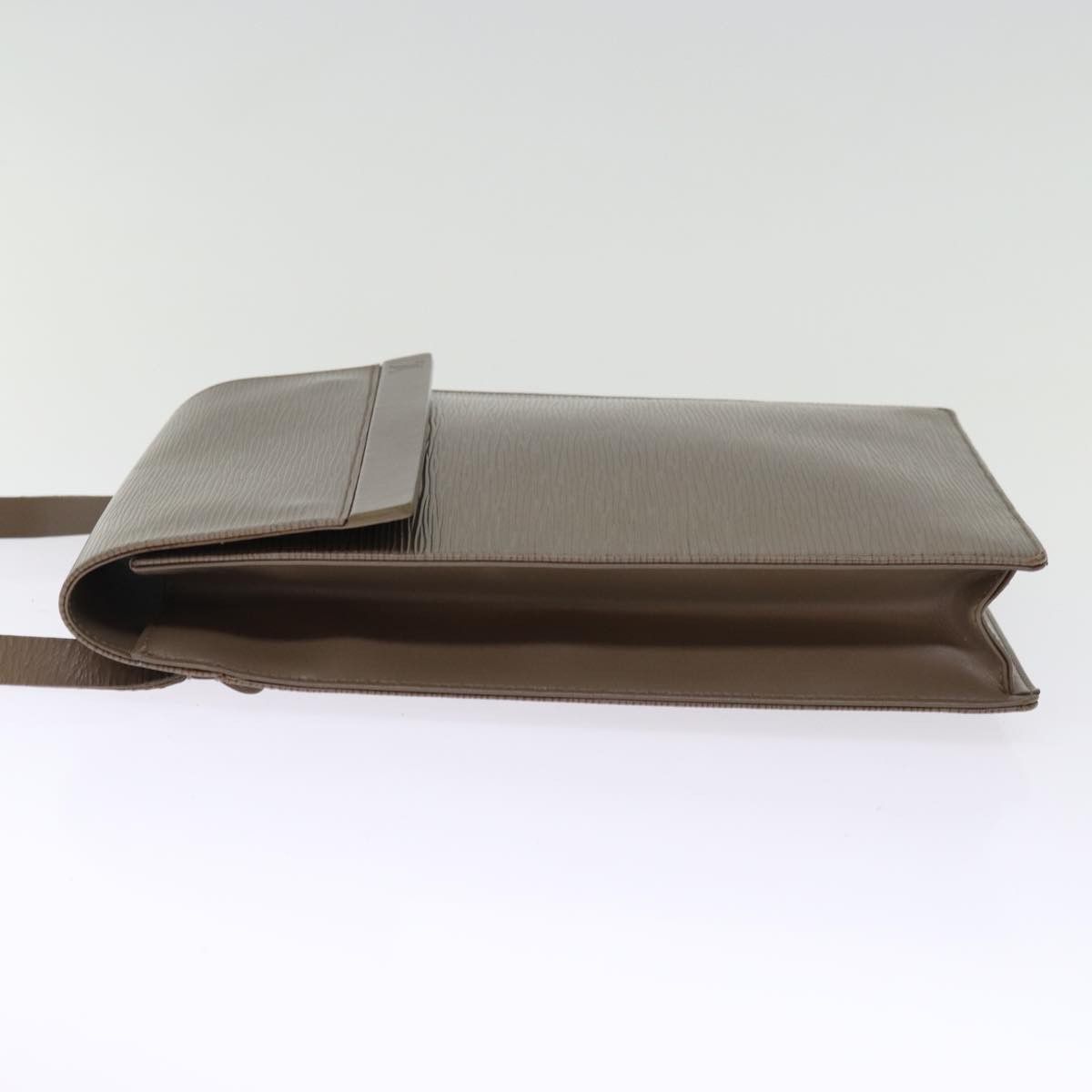 Louis Vuitton Ramatuelle Brown Leather Shoulder Bag (Pre-Owned) Size ONE SIZE - 19 Thumbnail