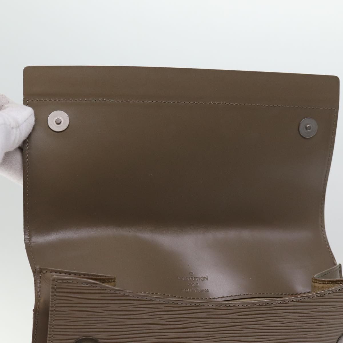Louis Vuitton Ramatuelle Brown Leather Shoulder Bag (Pre-Owned) Size ONE SIZE - 16 Thumbnail
