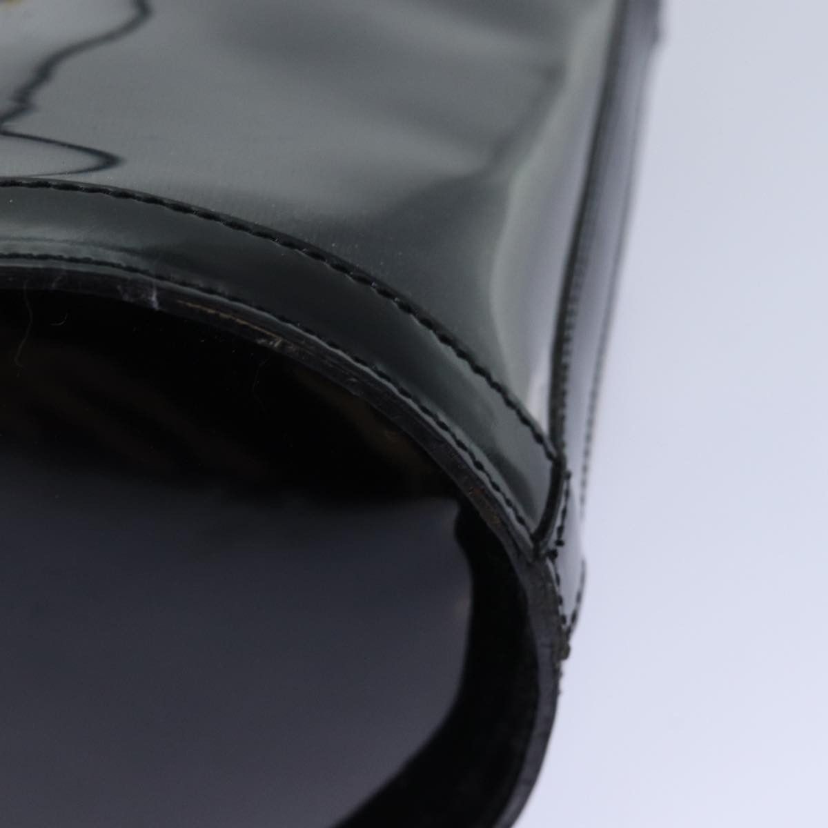 Salvatore Ferragamo Gancini Black Vinyl Shoulder Bag (Pre-Owned) Size ONE SIZE - 15 Thumbnail