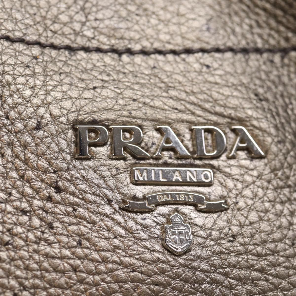 Prada Vitello Silver Leather Shoulder Bag (Pre-Owned) Size ONE SIZE - 20 Thumbnail