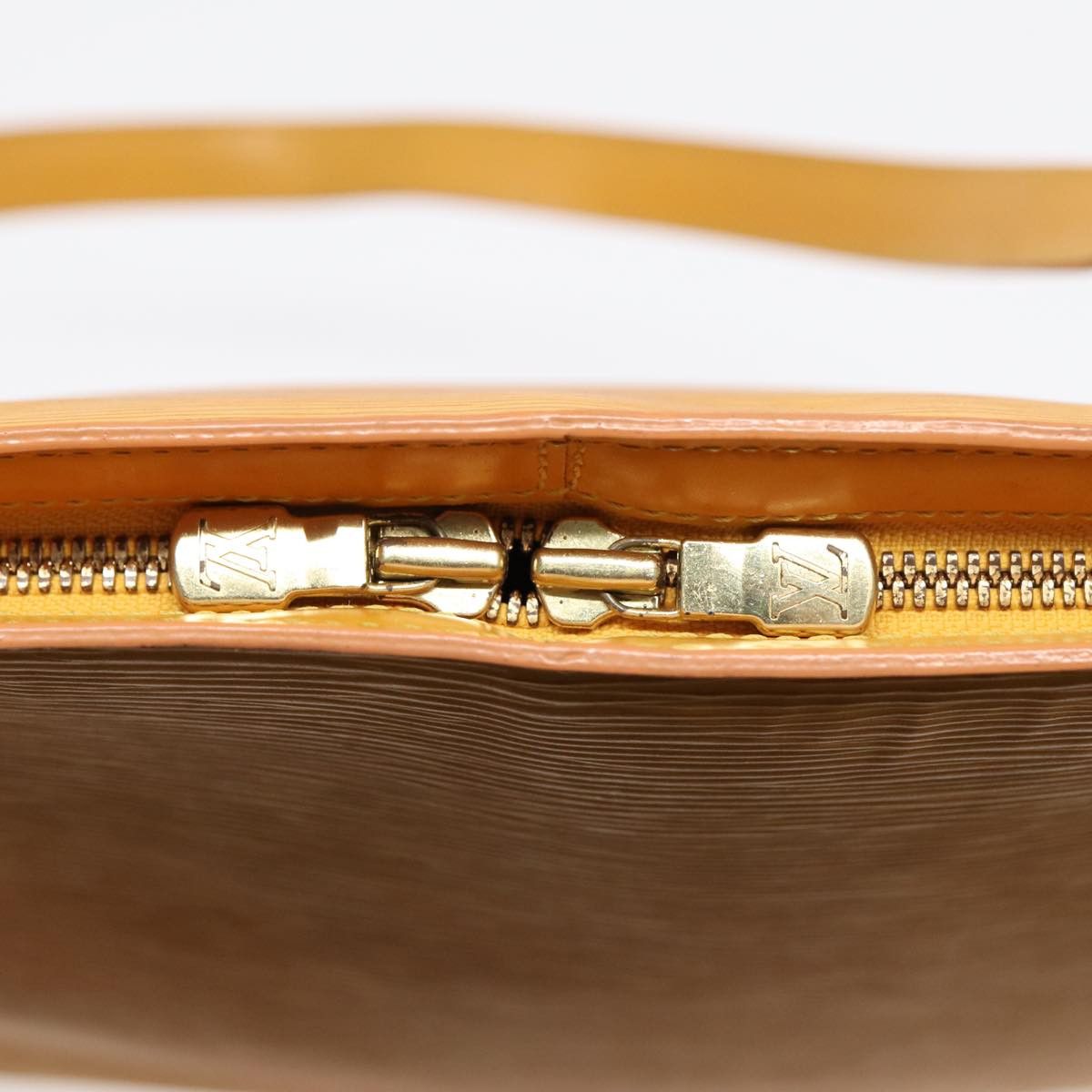 Louis Vuitton Lussac Yellow Leather Shoulder Bag (Pre-Owned) Size ONE SIZE - 11 Thumbnail