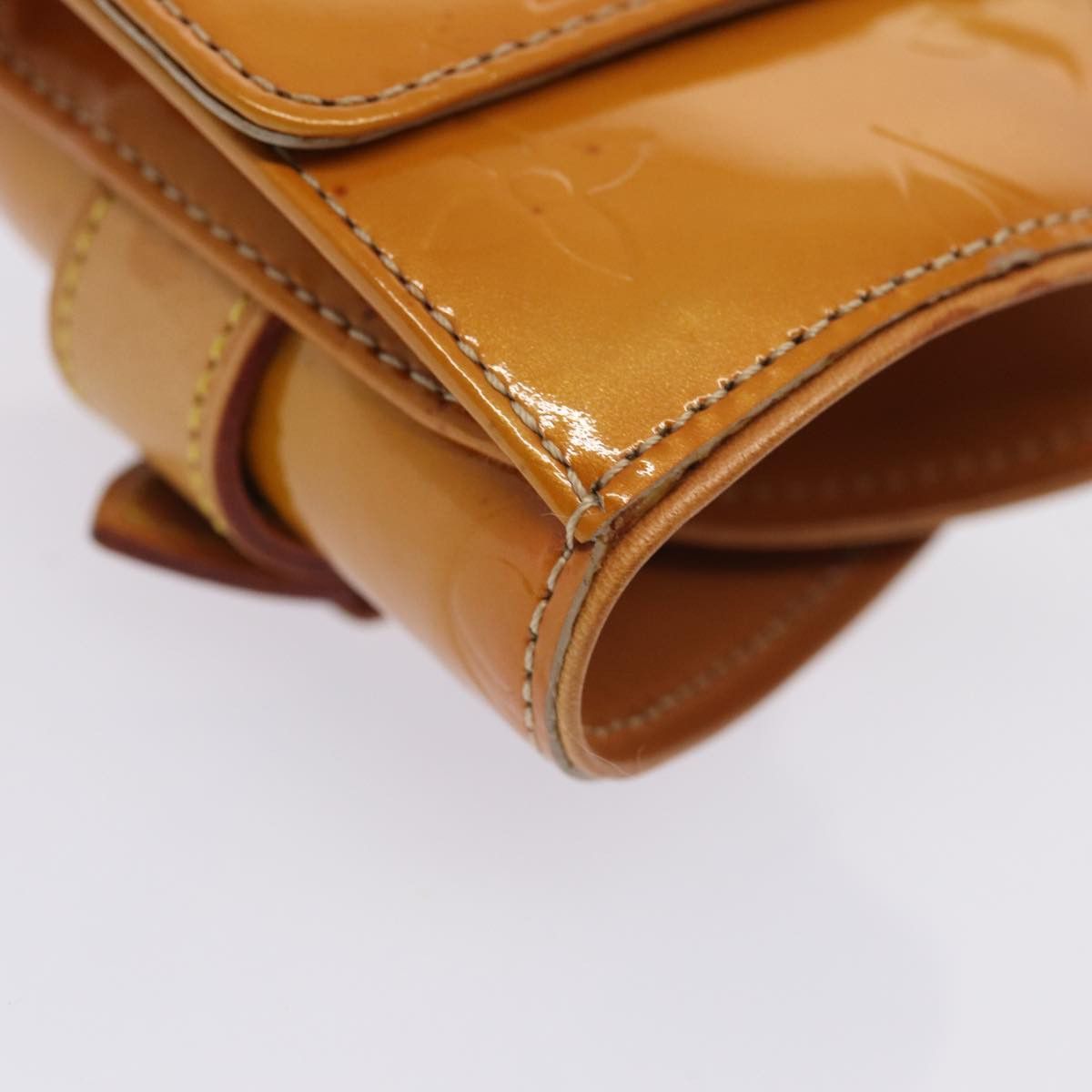 Louis Vuitton Lafayette Street Beige Patent Leather Wallet (Pre-Owned) Size ONE SIZE - 7 Thumbnail