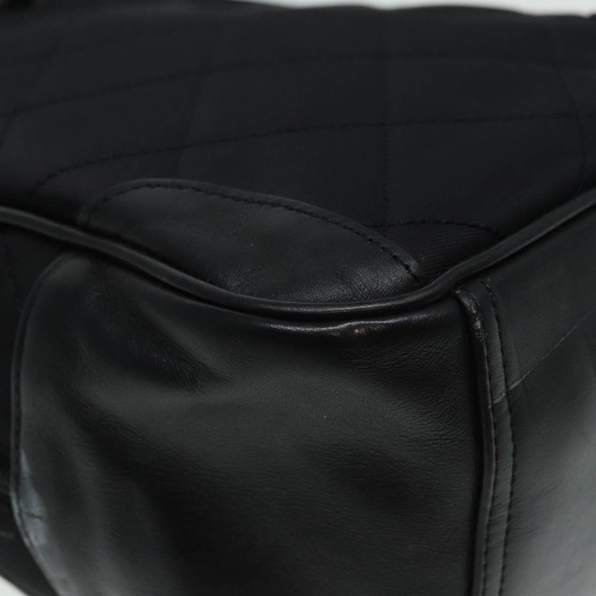 Burberry Black Synthetic Handbag (Pre-Owned) Size ONE SIZE - 16 Thumbnail