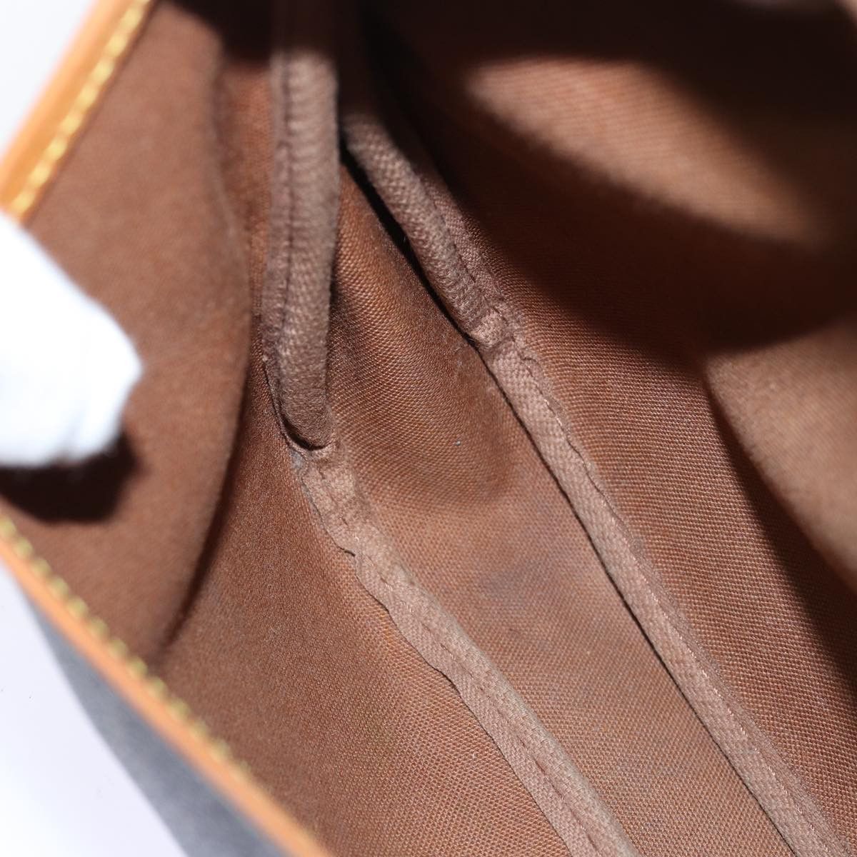 Louis Vuitton Saumur Brown Canvas Shoulder Bag (Pre-Owned) Size ONE SIZE - 20 Thumbnail