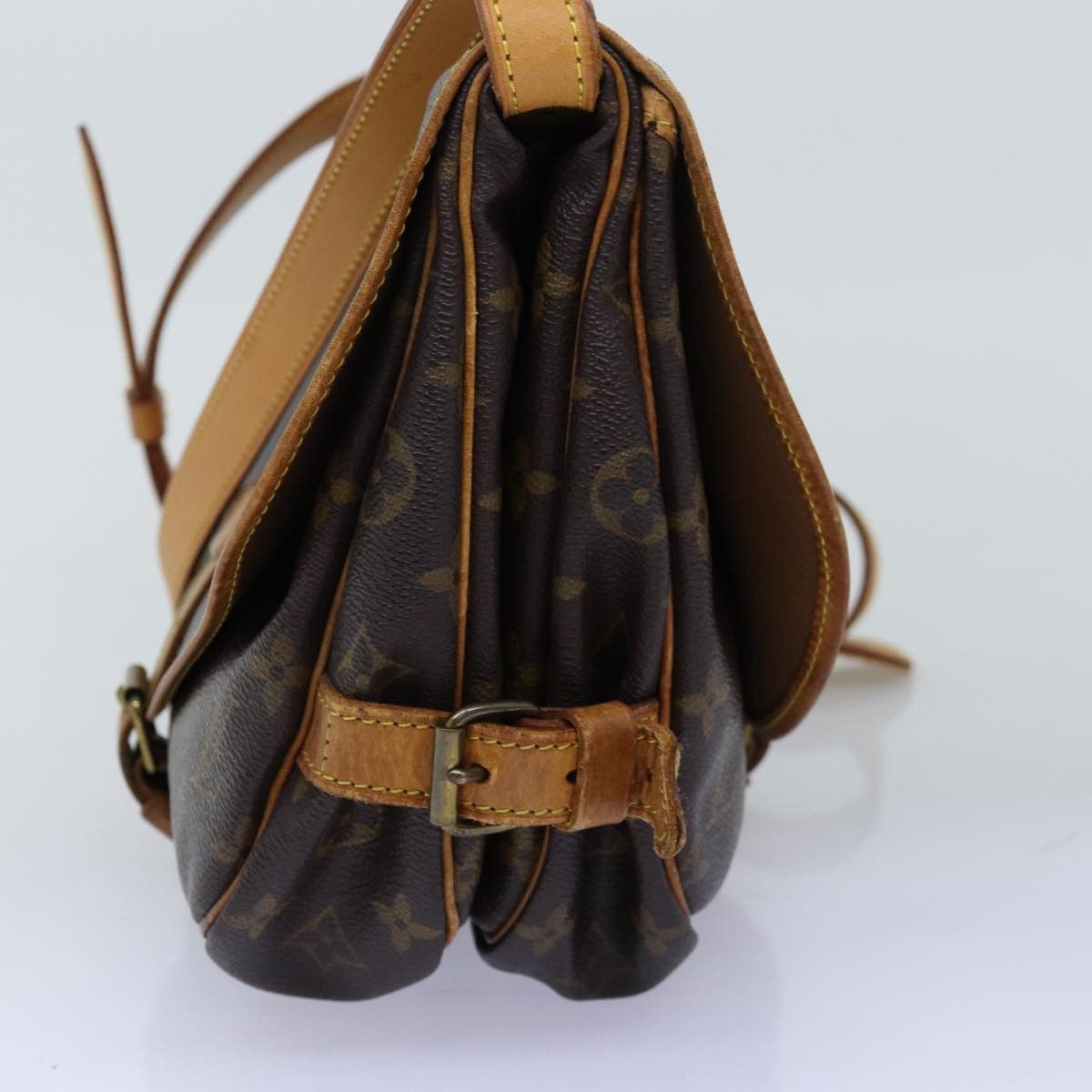 Louis Vuitton Saumur Brown Canvas Shoulder Bag (Pre-Owned) Size ONE SIZE - 10 Thumbnail