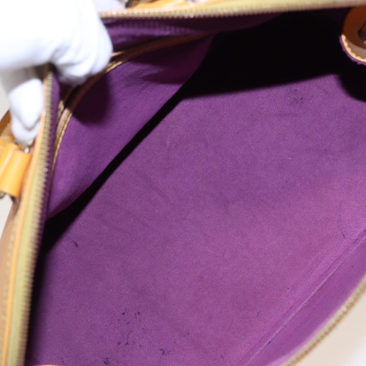 Louis Vuitton Alma Yellow Leather Handbag (Pre-Owned) Size ONE SIZE - 5 Thumbnail