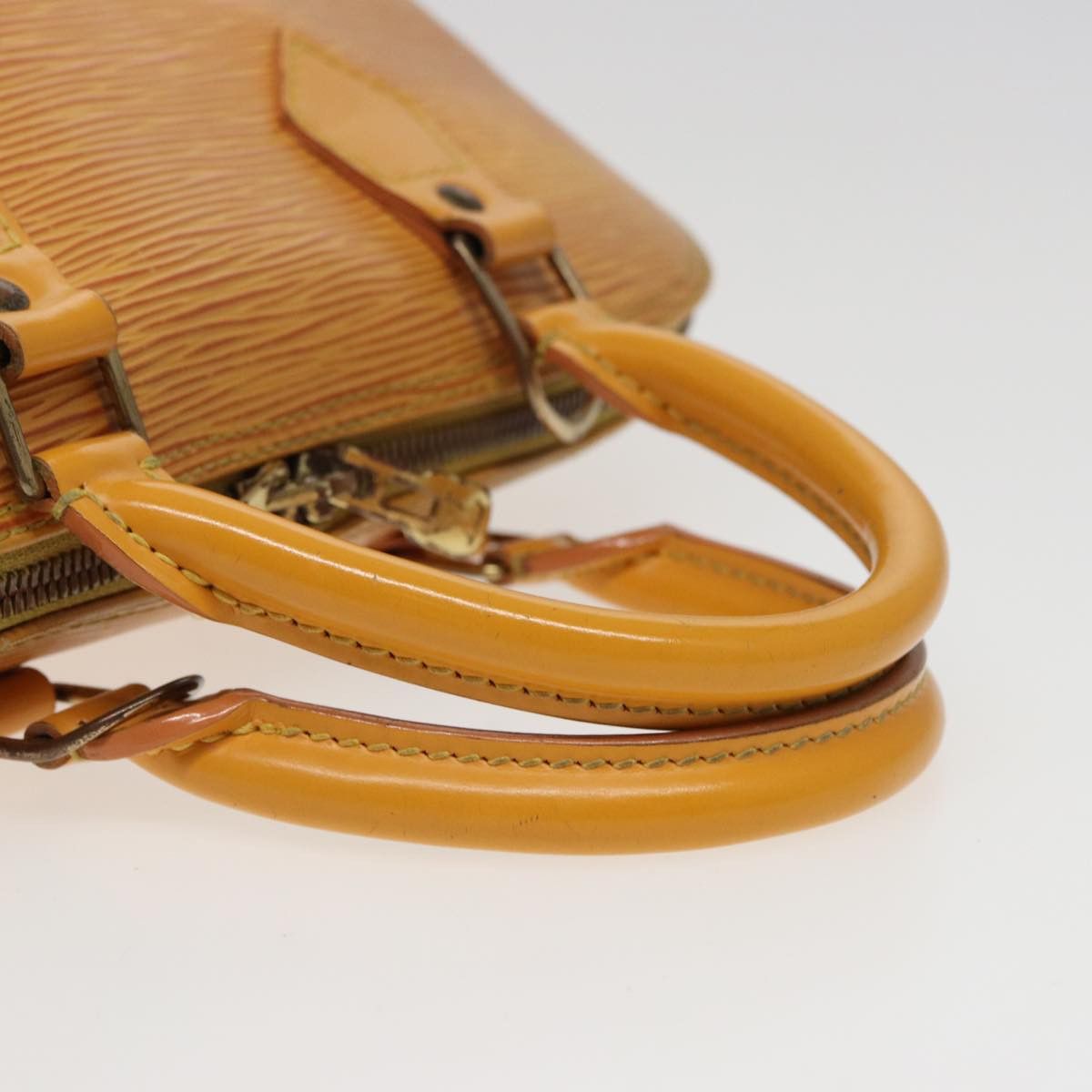 Louis Vuitton Alma Yellow Leather Handbag (Pre-Owned) Size ONE SIZE - 11 Thumbnail