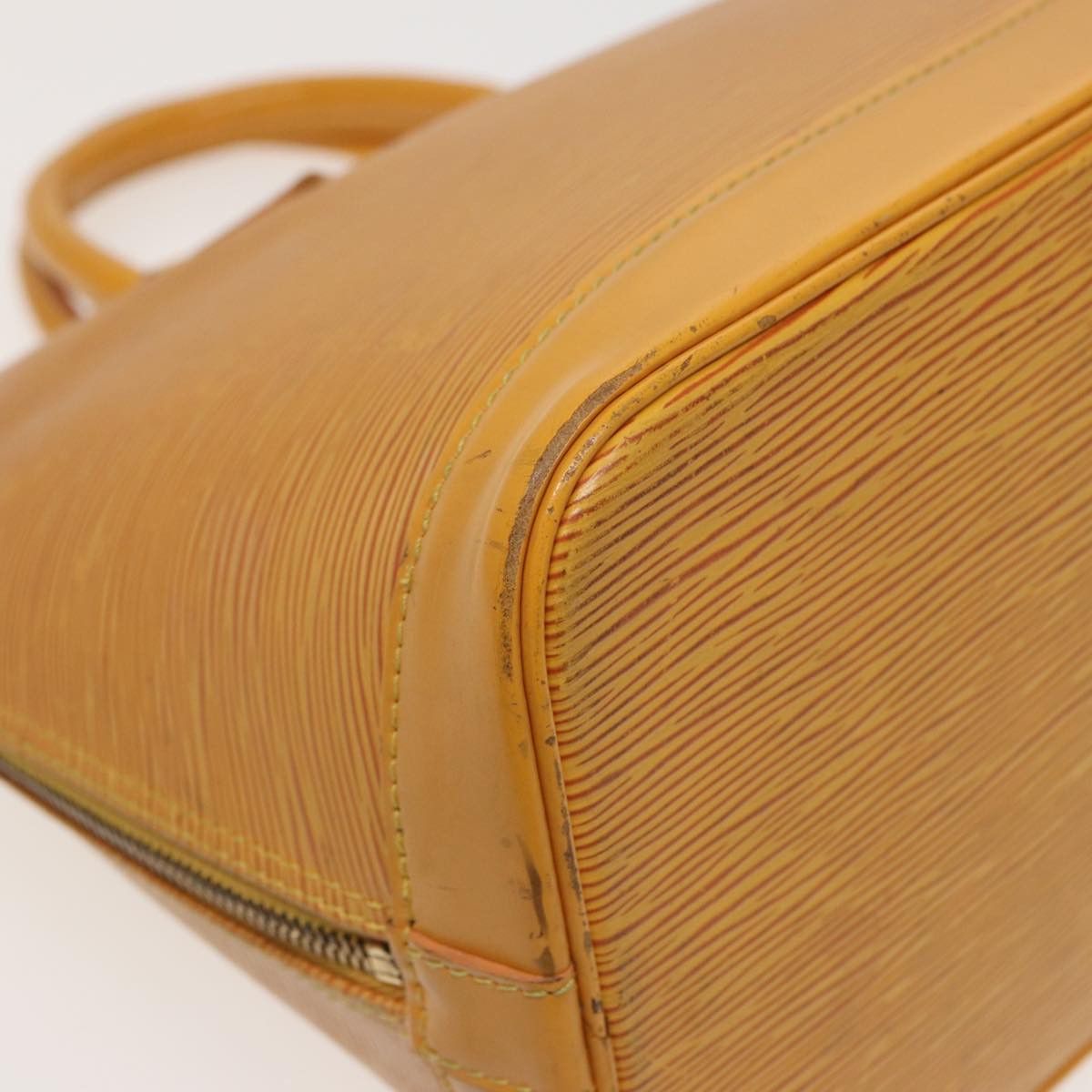 Louis Vuitton Alma Yellow Leather Handbag (Pre-Owned) Size ONE SIZE - 16 Thumbnail