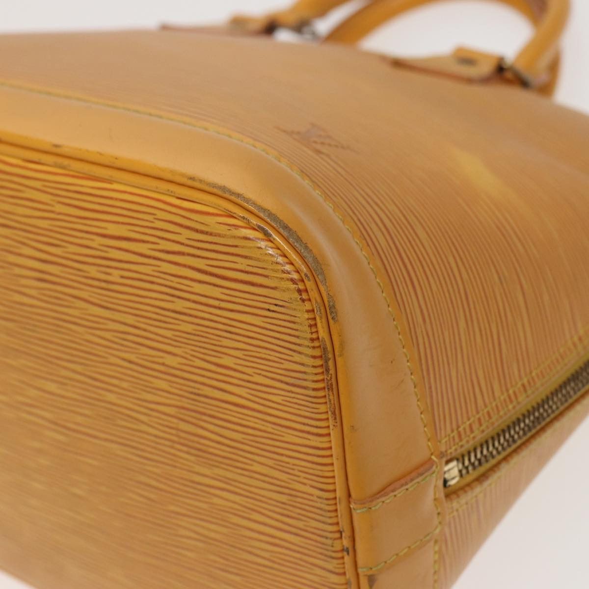 Louis Vuitton Alma Yellow Leather Handbag (Pre-Owned) Size ONE SIZE - 13 Thumbnail