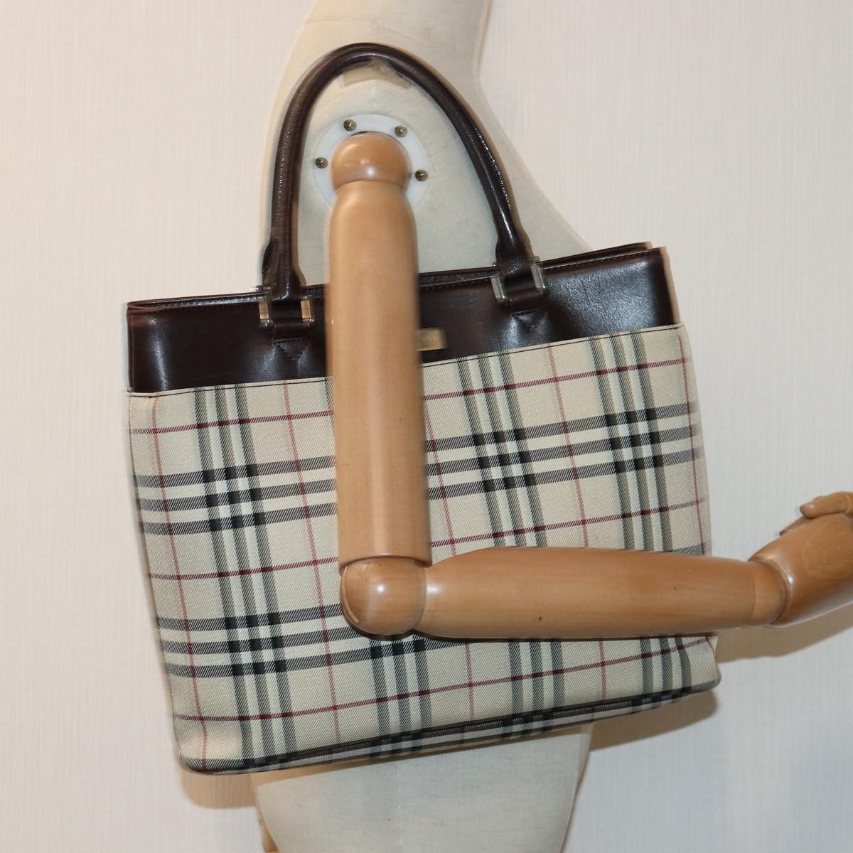 Burberry Nova Check Beige Synthetic Handbag (Pre-Owned) Size ONE SIZE - 14 Thumbnail