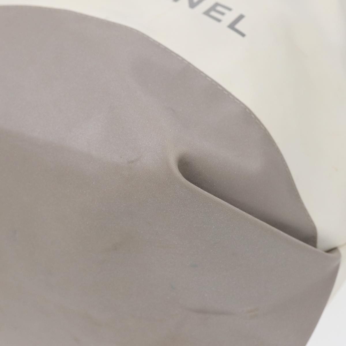 Chanel Cabas White Canvas Tote Bag (Pre-Owned) Size ONE SIZE - 6 Thumbnail