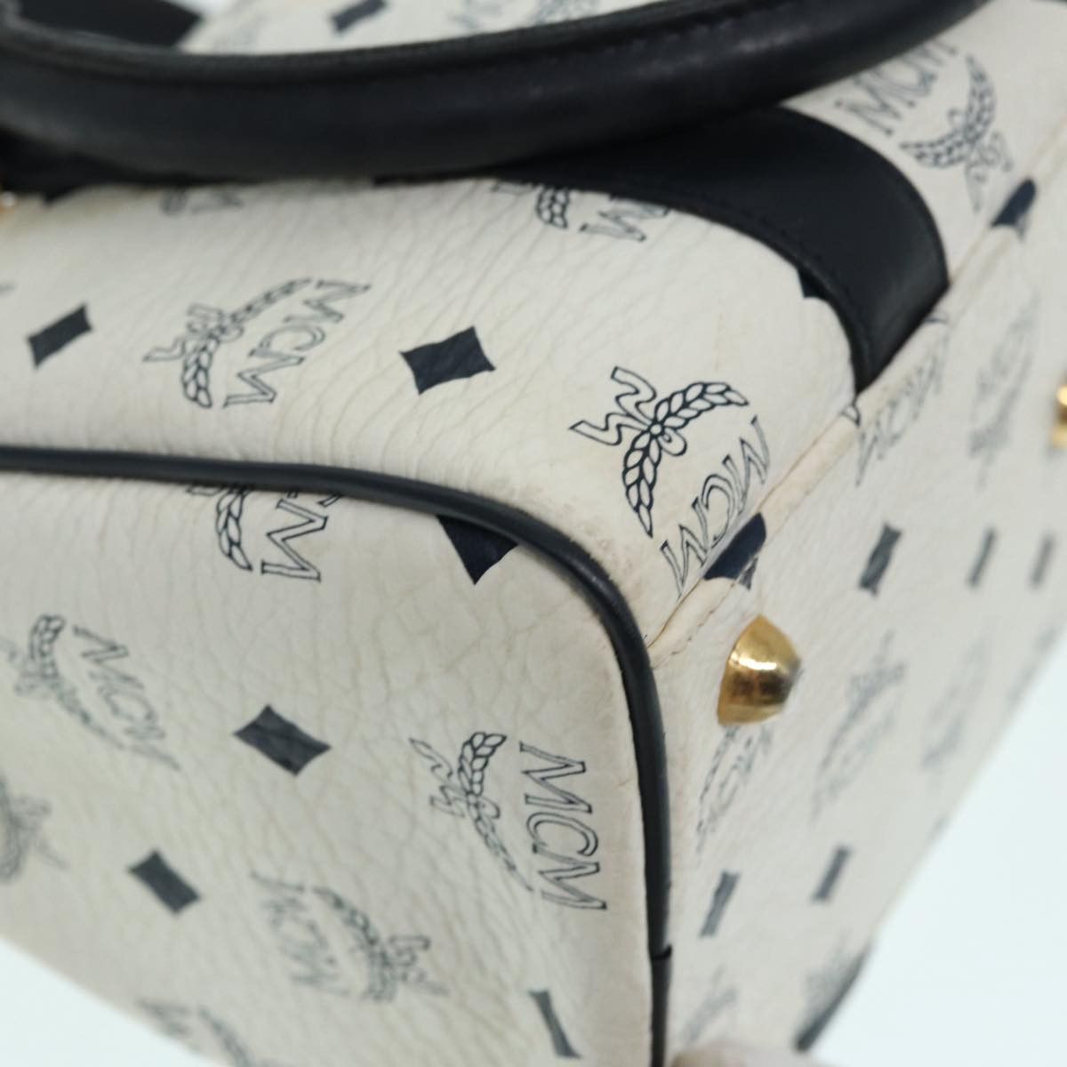 MCM Visetos White Leather Handbag (Pre-Owned) Size ONE SIZE - 14 Thumbnail