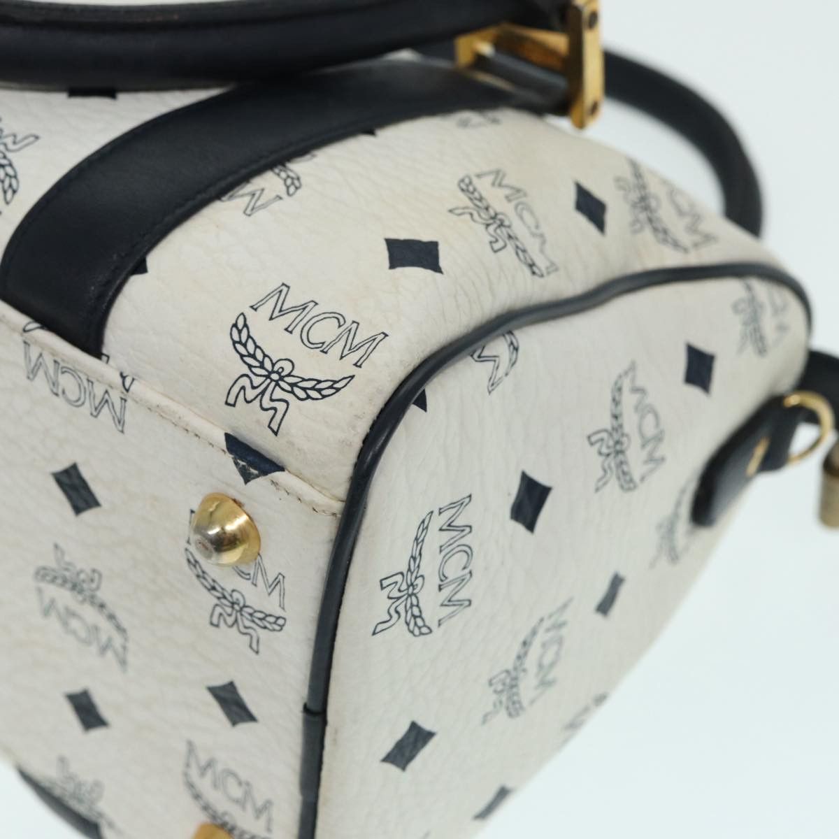 MCM Visetos White Leather Handbag (Pre-Owned) Size ONE SIZE - 16 Thumbnail