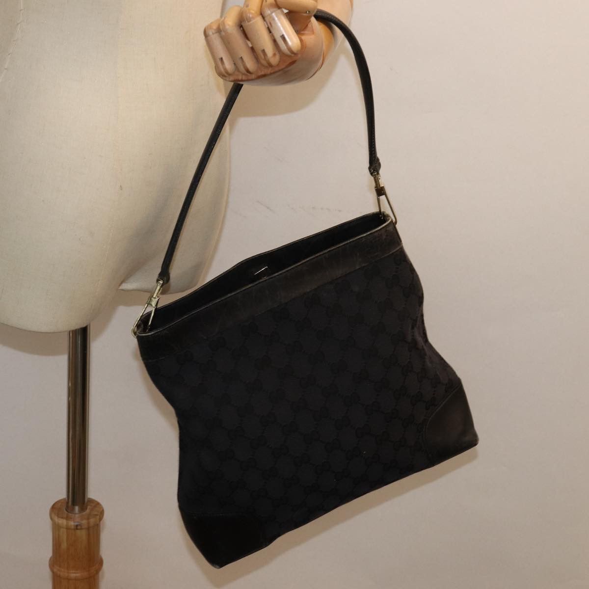 Gucci Gg Canvas Black Canvas Shoulder Bag (Pre-Owned) Size ONE SIZE - 7 Thumbnail