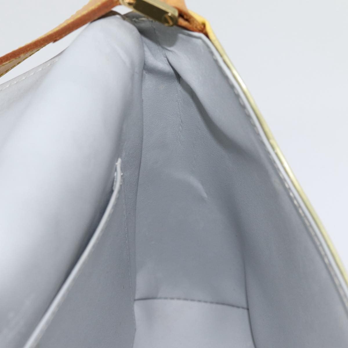 Louis Vuitton Thompson Street Grey Patent Leather Shoulder Bag Size ONE SIZE - 18 Thumbnail