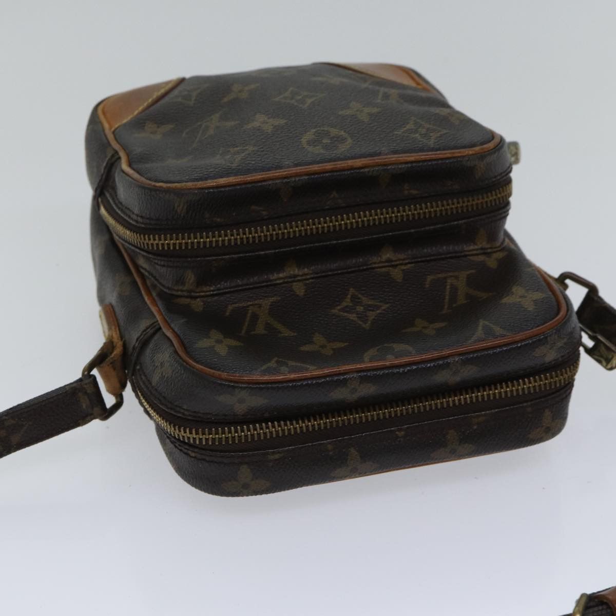 Louis Vuitton Amazon Brown Canvas Shoulder Bag (Pre-Owned) Size ONE SIZE - 10 Thumbnail