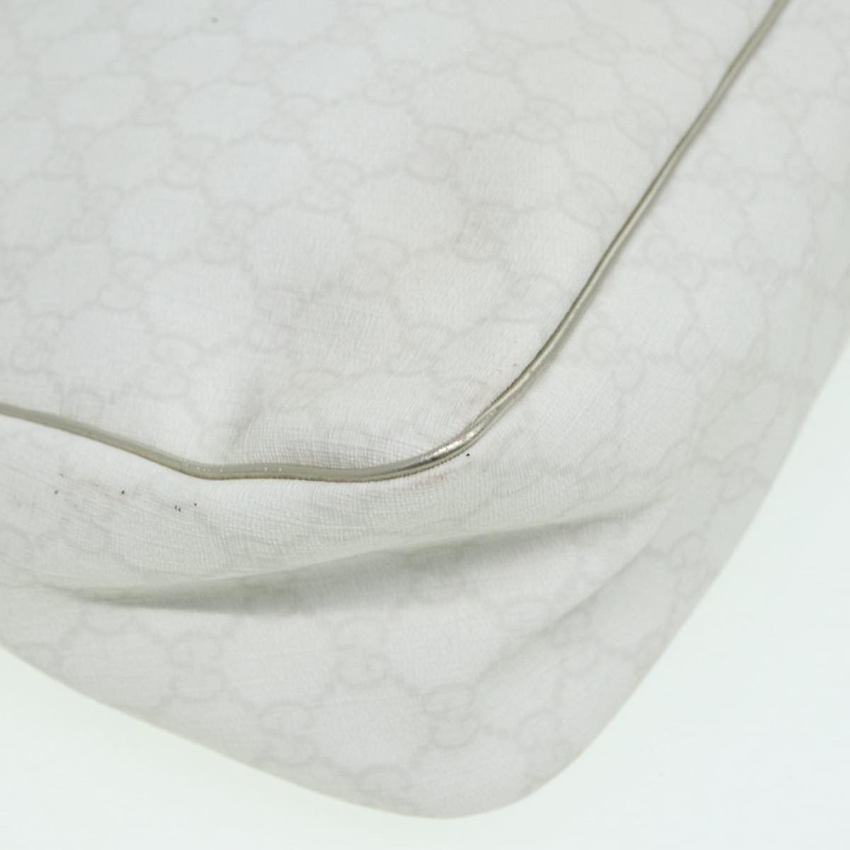 Gucci Supreme Gg White Leather Shoulder Bag (Pre-Owned) Size ONE SIZE - 15 Thumbnail