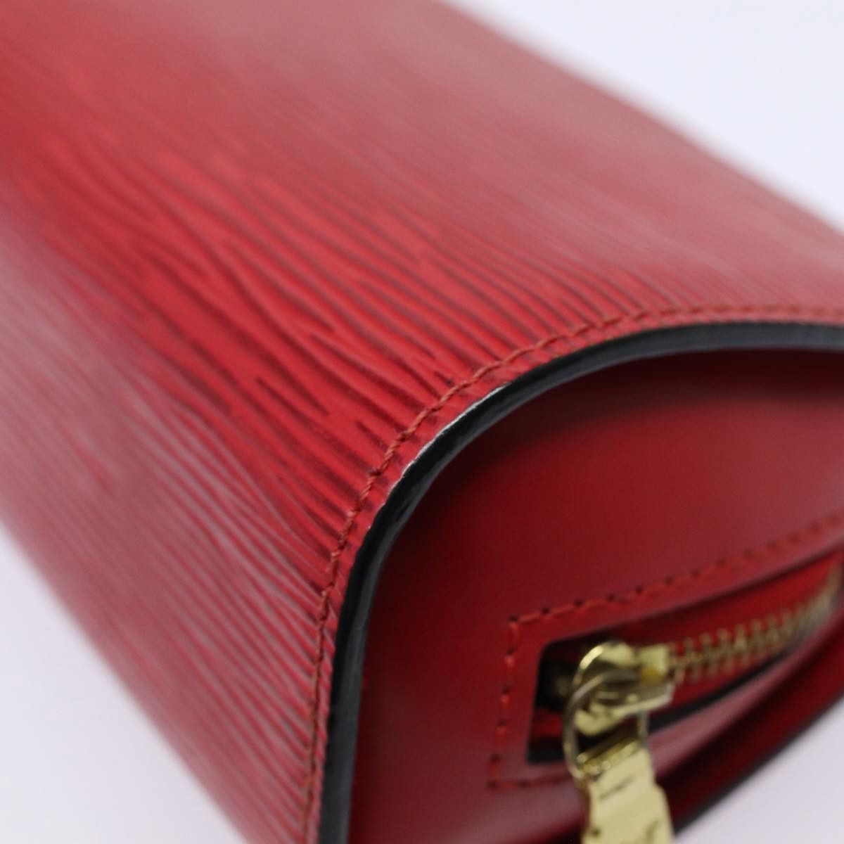 Louis Vuitton Dauphine Red Leather Clutch Bag (Pre-Owned) Size ONE SIZE - 17 Thumbnail