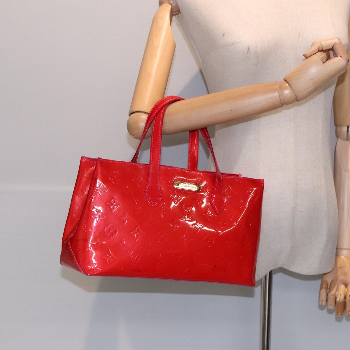 Louis Vuitton Wilshire Pink Patent Leather Handbag (Pre-Owned) Size ONE SIZE - 16 Thumbnail