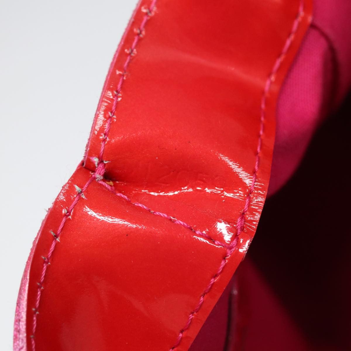 Louis Vuitton Wilshire Pink Patent Leather Handbag (Pre-Owned) Size ONE SIZE - 15 Thumbnail