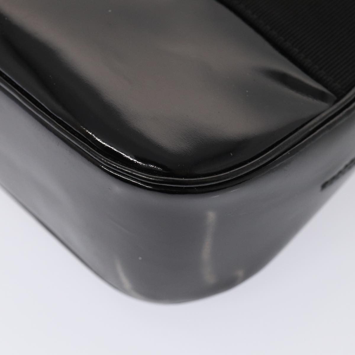 Salvatore Ferragamo Vara Black Patent Leather Shoulder Bag (Pre-Owned) Size ONE SIZE - 13 Thumbnail